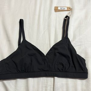 SKIMS Fits Everybody Crossover Bralette